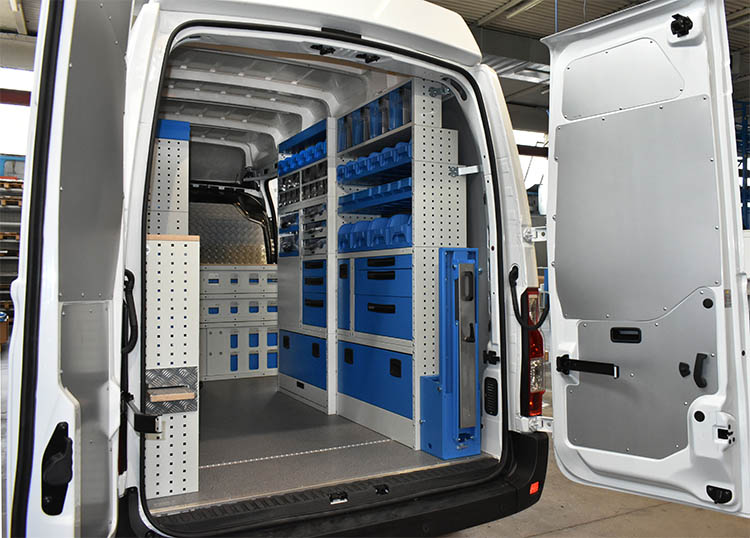 03 Master Renault con arredo Syncro Ultra e morsa pieghevole senza supporto Trentino